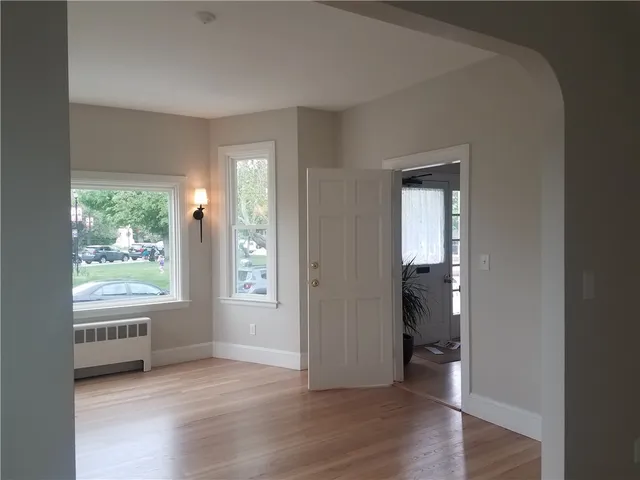 $2,200 | 6 Equality Street, Unit 2, Newport, RI 02840