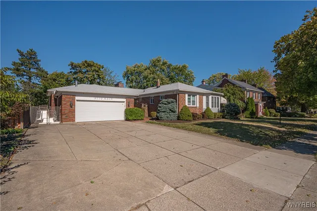 $499,777 | 3710 Main Street, Amherst, NY 14226