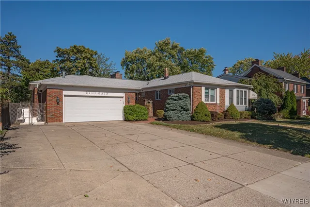 $499,777 | 3710 Main Street, Amherst, NY 14226