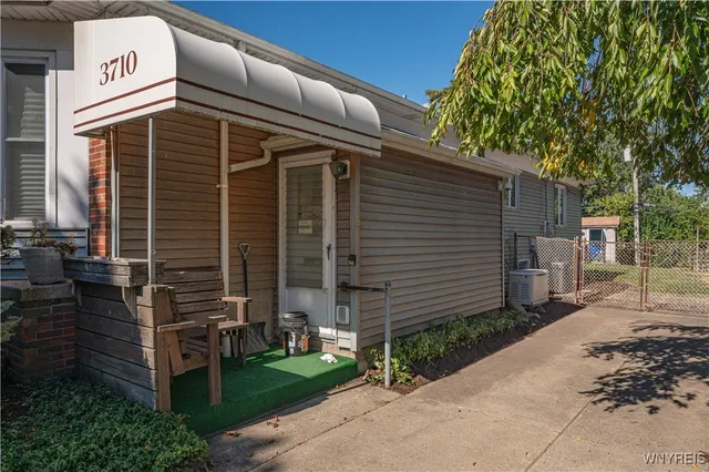 $499,777 | 3710 Main Street, Amherst, NY 14226