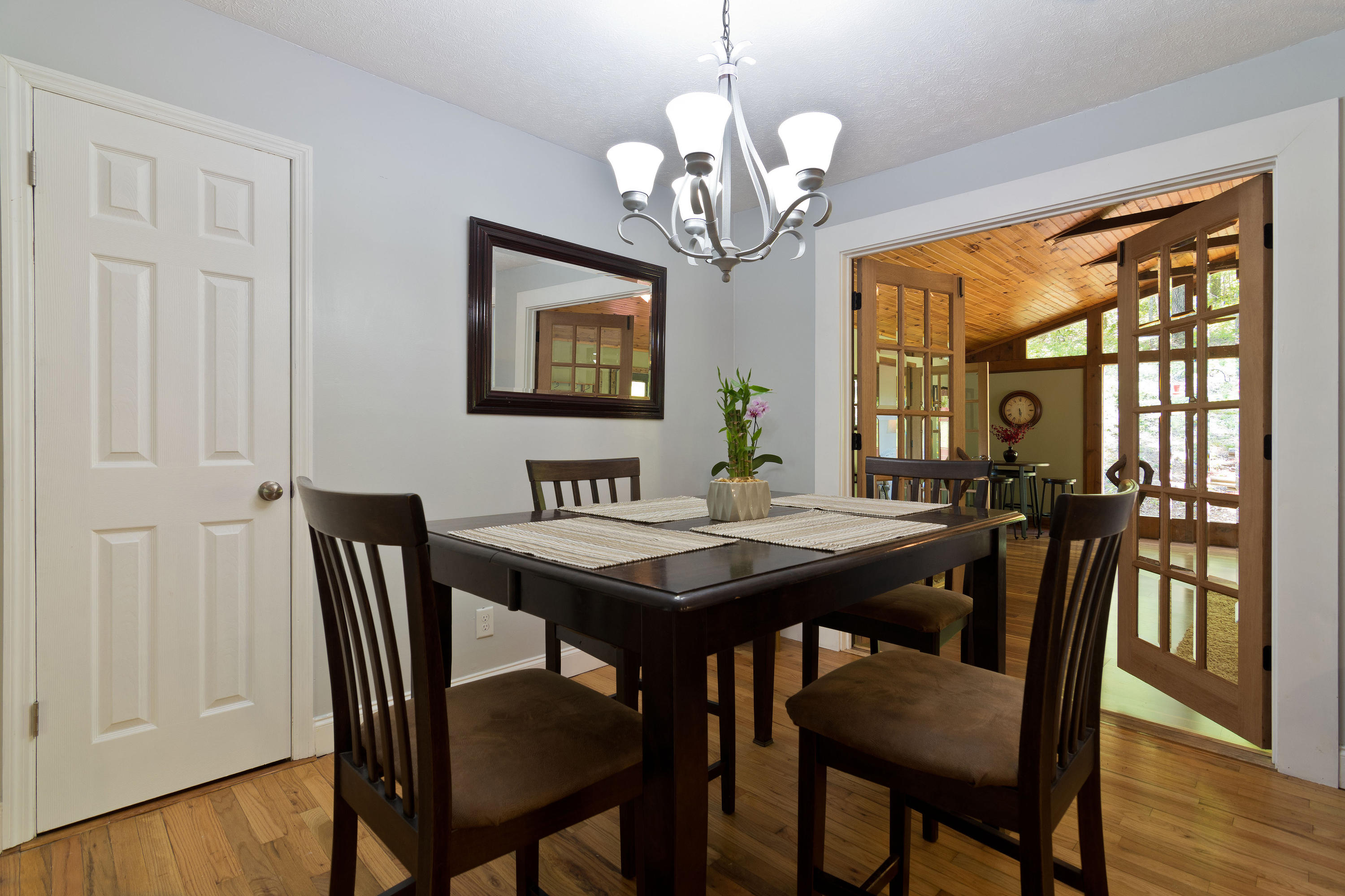 193 Pleasant Grove Road Jasper, TN 37347 - Photo 22 of 38 193_PleasantGrove_Dining_3a