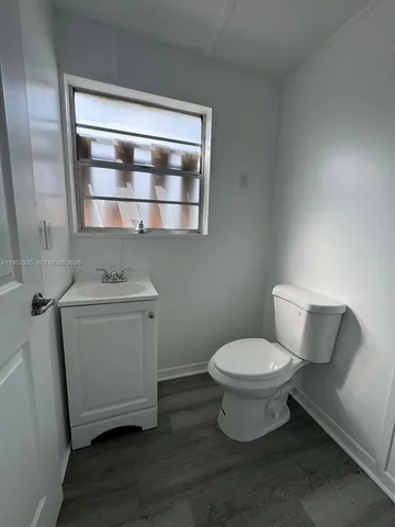 $1,000 | 910 Southwest Airoso Boulevard, Unit 1, Port St. Lucie, FL 34983