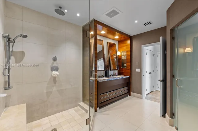 $12,000 | 6799 Collins Avenue, Unit 506, Miami Beach, FL 33141