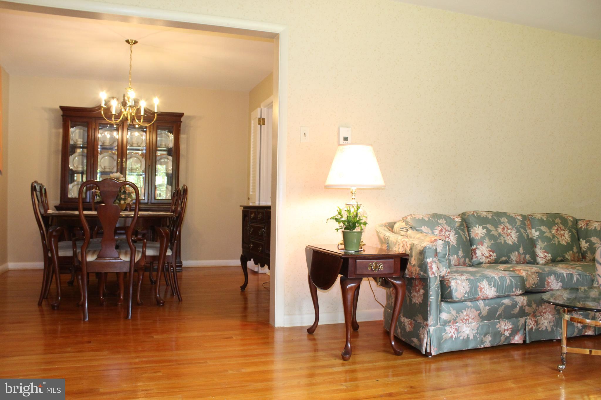 2810 Fiddlers Green Road Lancaster, PA 17601 - Photo 8 of 41 Living Room into Dining
