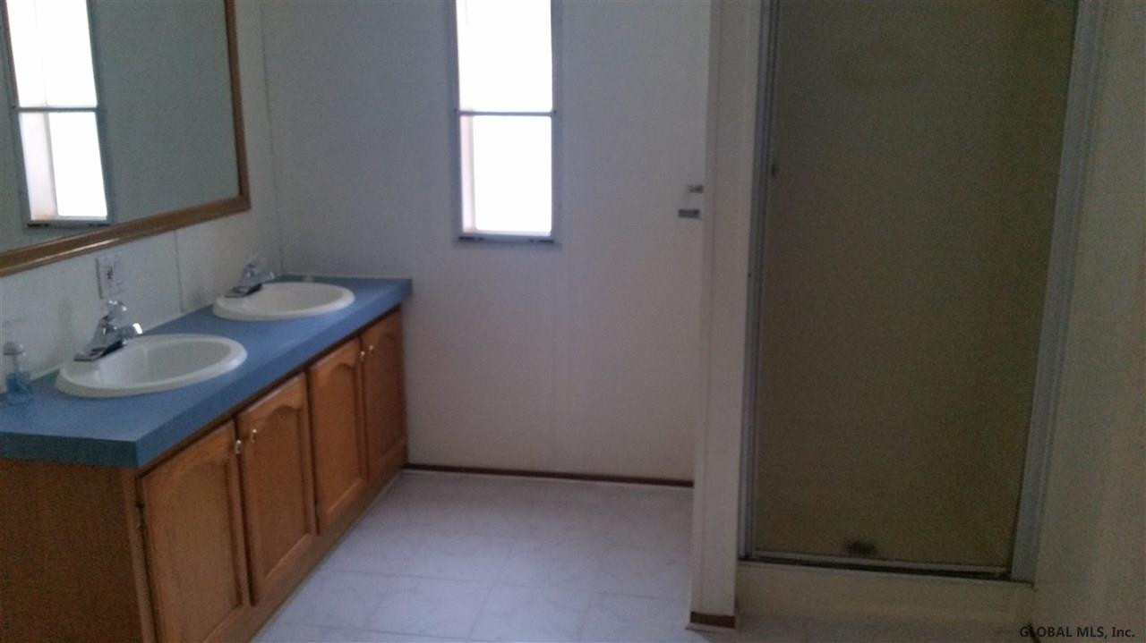 425 Warren Road Gloversville, NY 12078 - Photo 15 of 18 Photo 15
