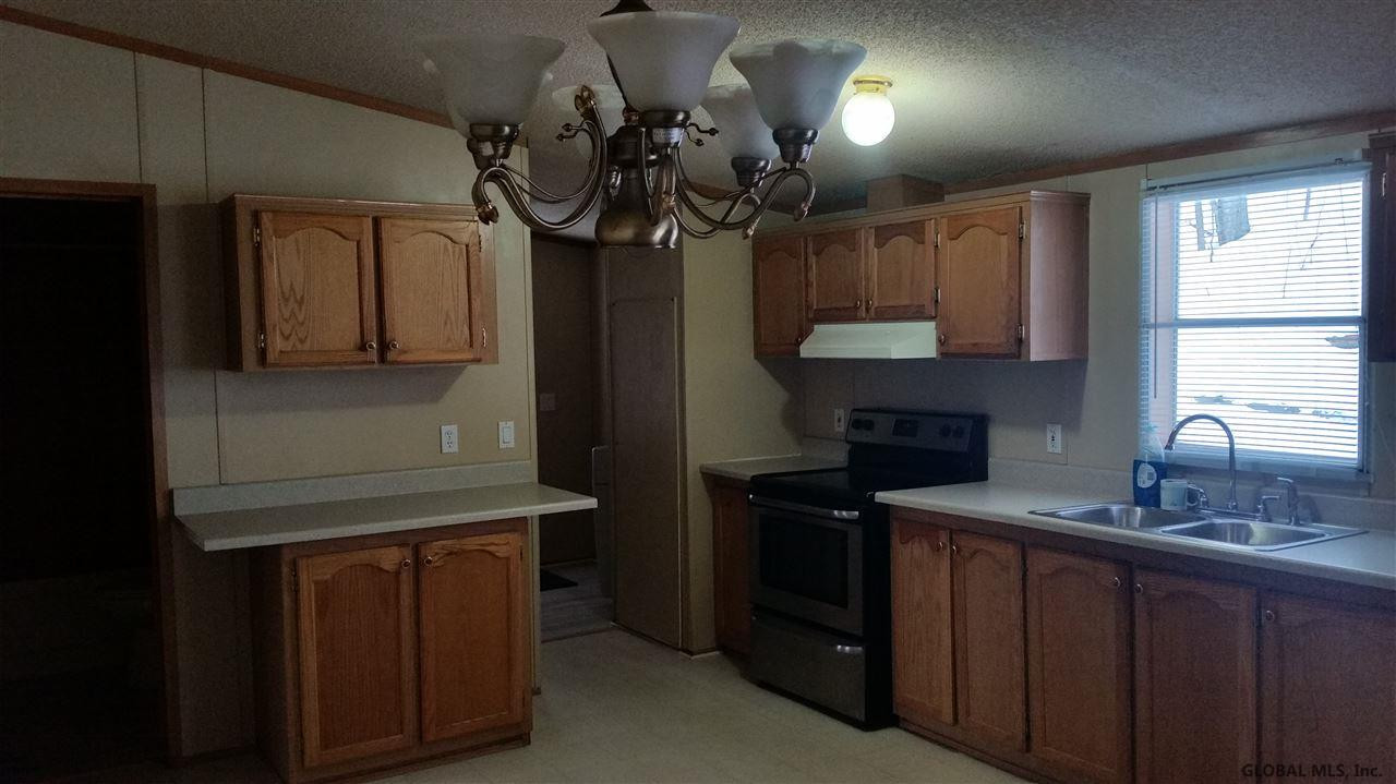 425 Warren Road Gloversville, NY 12078 - Photo 5 of 18 Photo 5