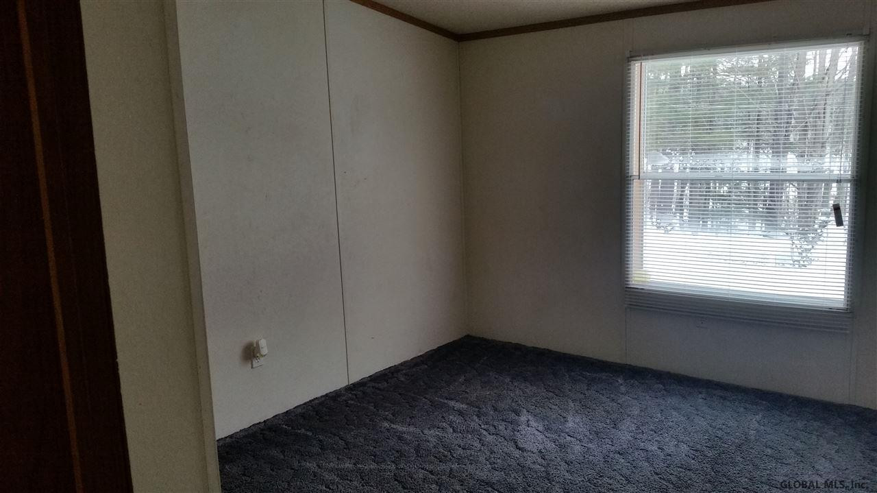 425 Warren Road Gloversville, NY 12078 - Photo 9 of 18 Photo 9