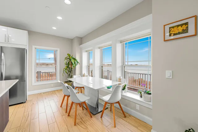 $3,495,000 | 20 Ludlow Lane, Hampton Bays, NY 11946