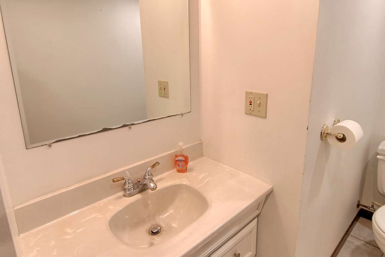 1102 Smith Road Traverse City, MI 49696 - Photo 31 of 31 1856030-30.JPG