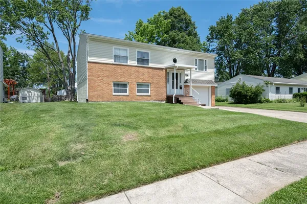 $250,000 | 83 Joyce Drive, Fairborn, OH 45324