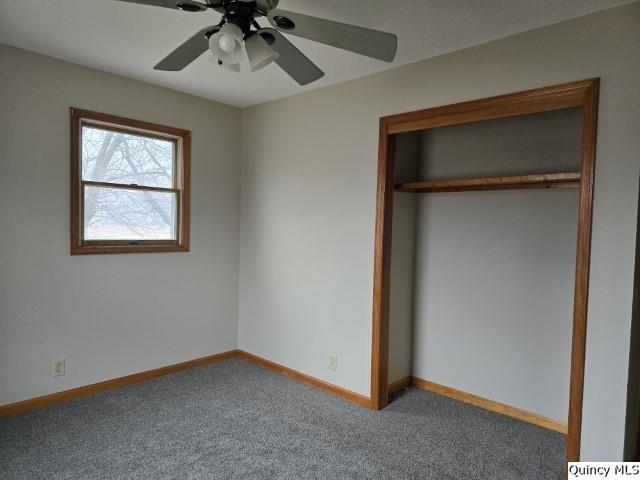 219 South 1st Street Carthage, IL 62321 - Photo 14 of 28 a view of an empty room with a window