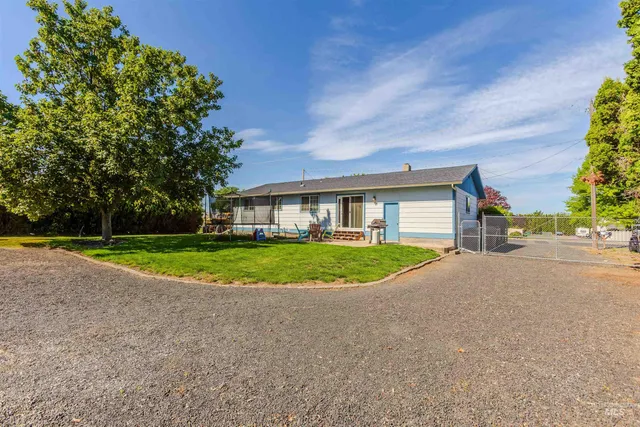 $430,000 | 3815 14th Street, Lewiston, ID 83501