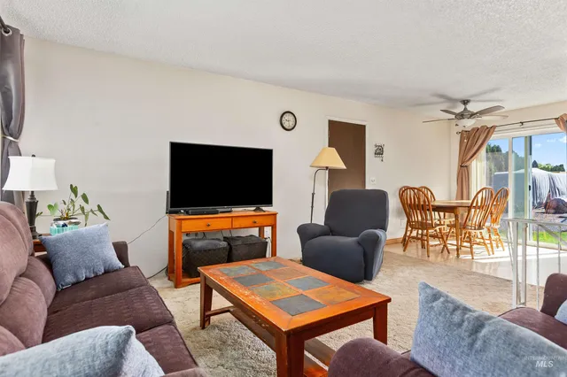 $430,000 | 3815 14th Street, Lewiston, ID 83501