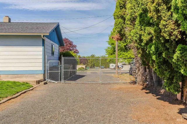 $430,000 | 3815 14th Street, Lewiston, ID 83501