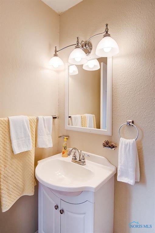 7310 Cedar Point Road Oregon, OH 43616 - Photo 20 of 35 Gallery Image 20