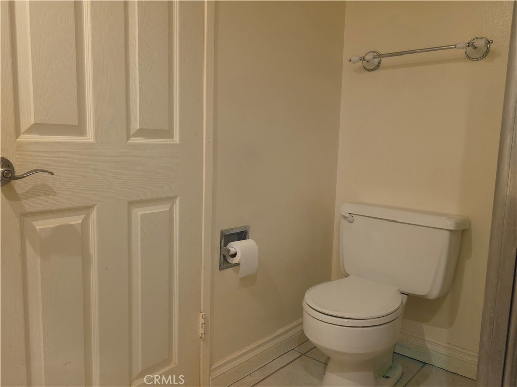 535 West Duarte Road, Unit 5 Arcadia, CA 91007 - Photo 15 of 31 Primary Bath