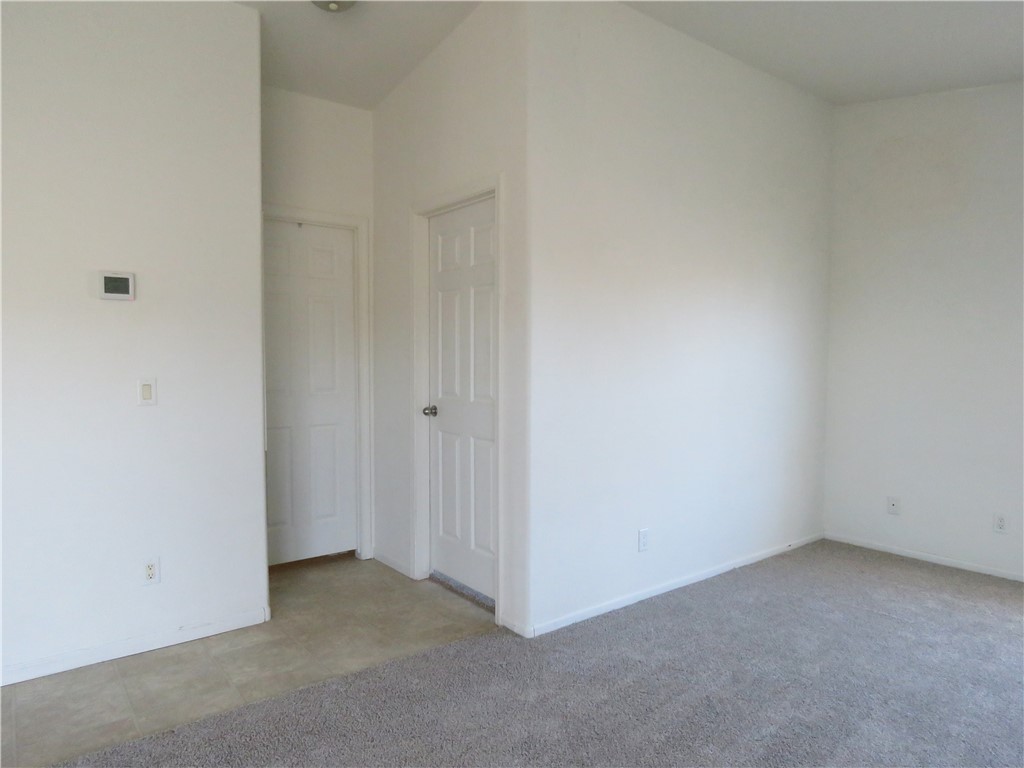 785 Bacobi Road Golden Valley, AZ 86413 - Photo 27 of 35 a view of an empty room