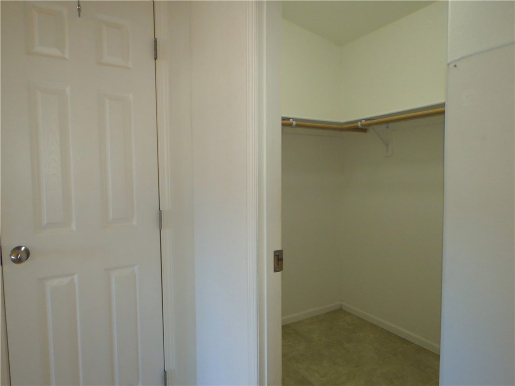 785 Bacobi Road Golden Valley, AZ 86413 - Photo 8 of 35 a view of bathroom