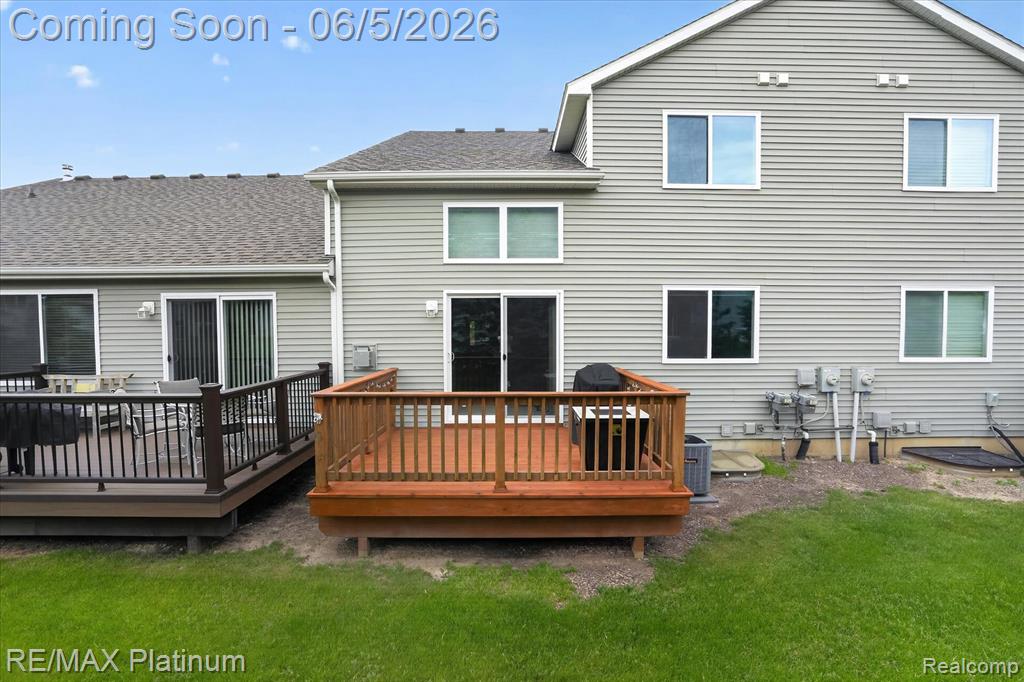 465 Hosta, Unit 82 Howell, MI 48843 - Photo 43 of 44