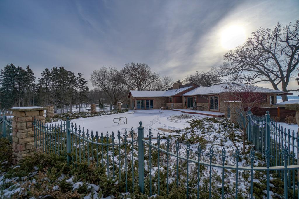5495 Carlson Road Shoreview, MN 55126 - Photo 41 of 46