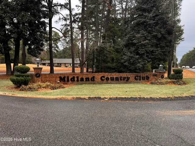 $320,000 | 260 Fairway Drive, Pinehurst, NC 28374