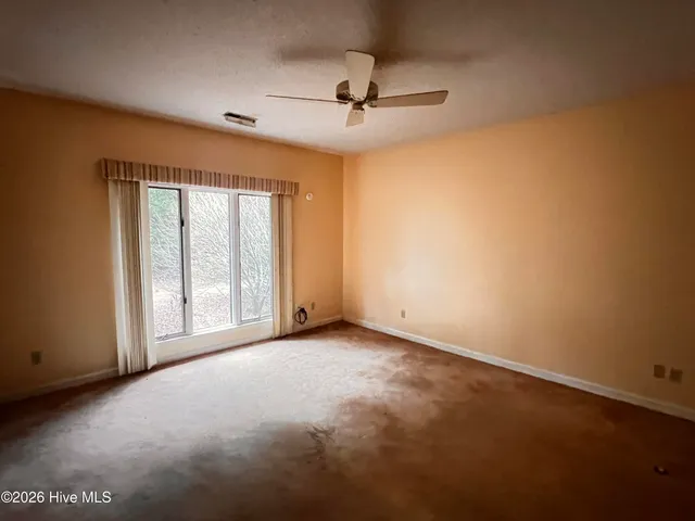 $320,000 | 260 Fairway Drive, Pinehurst, NC 28374