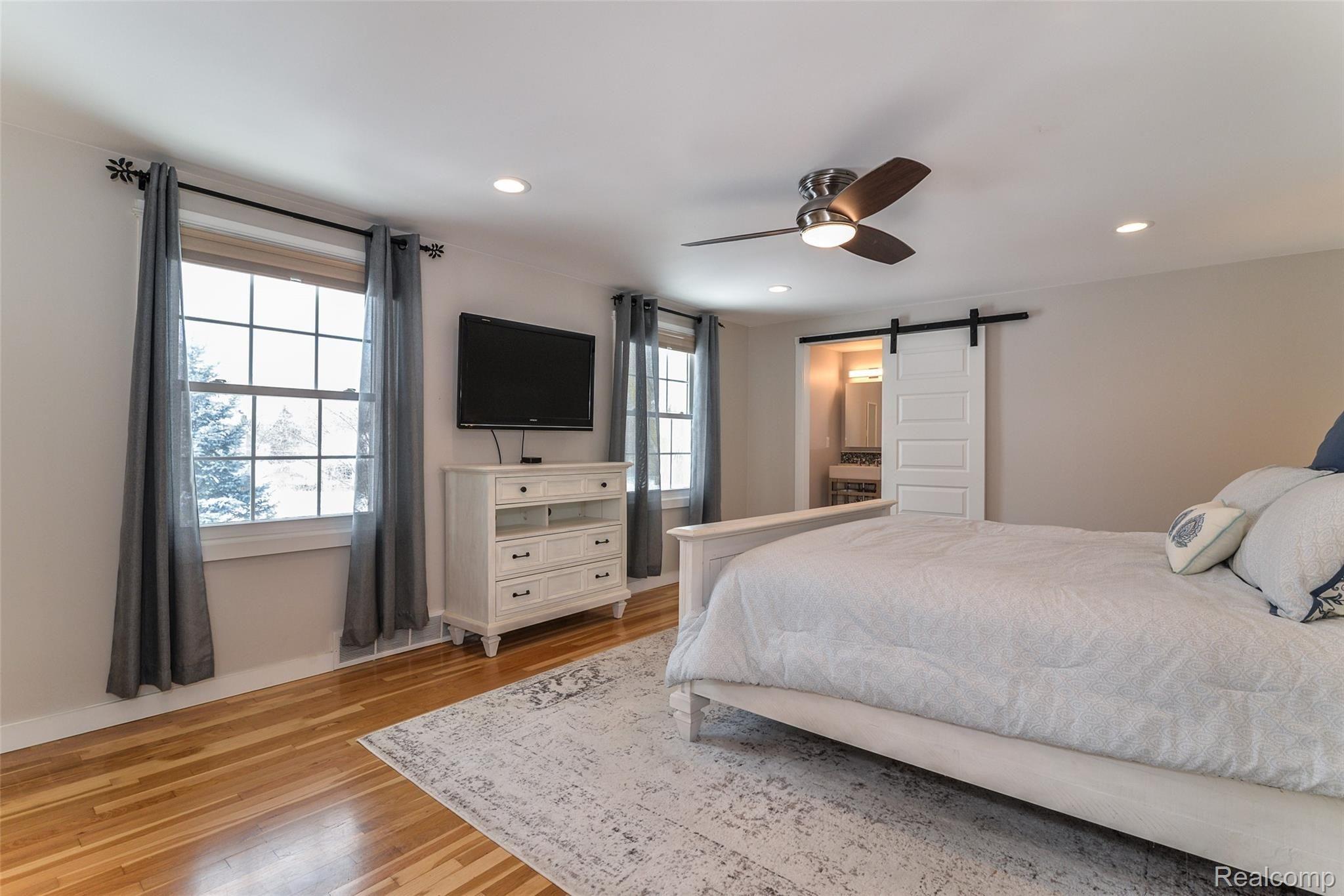 22759 Meadowbrook Road Novi, MI 48375 - Photo 18 of 36 MASTER BEDROOM