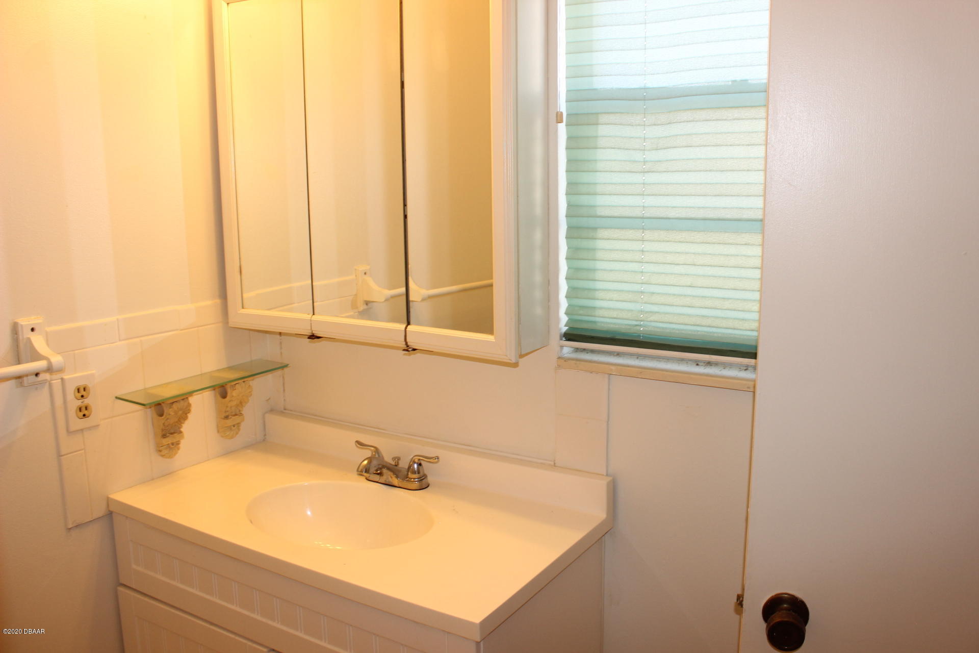 71 Cindy Lane Ponce Inlet, FL 32127 - Photo 20 of 25 Master Bathroom