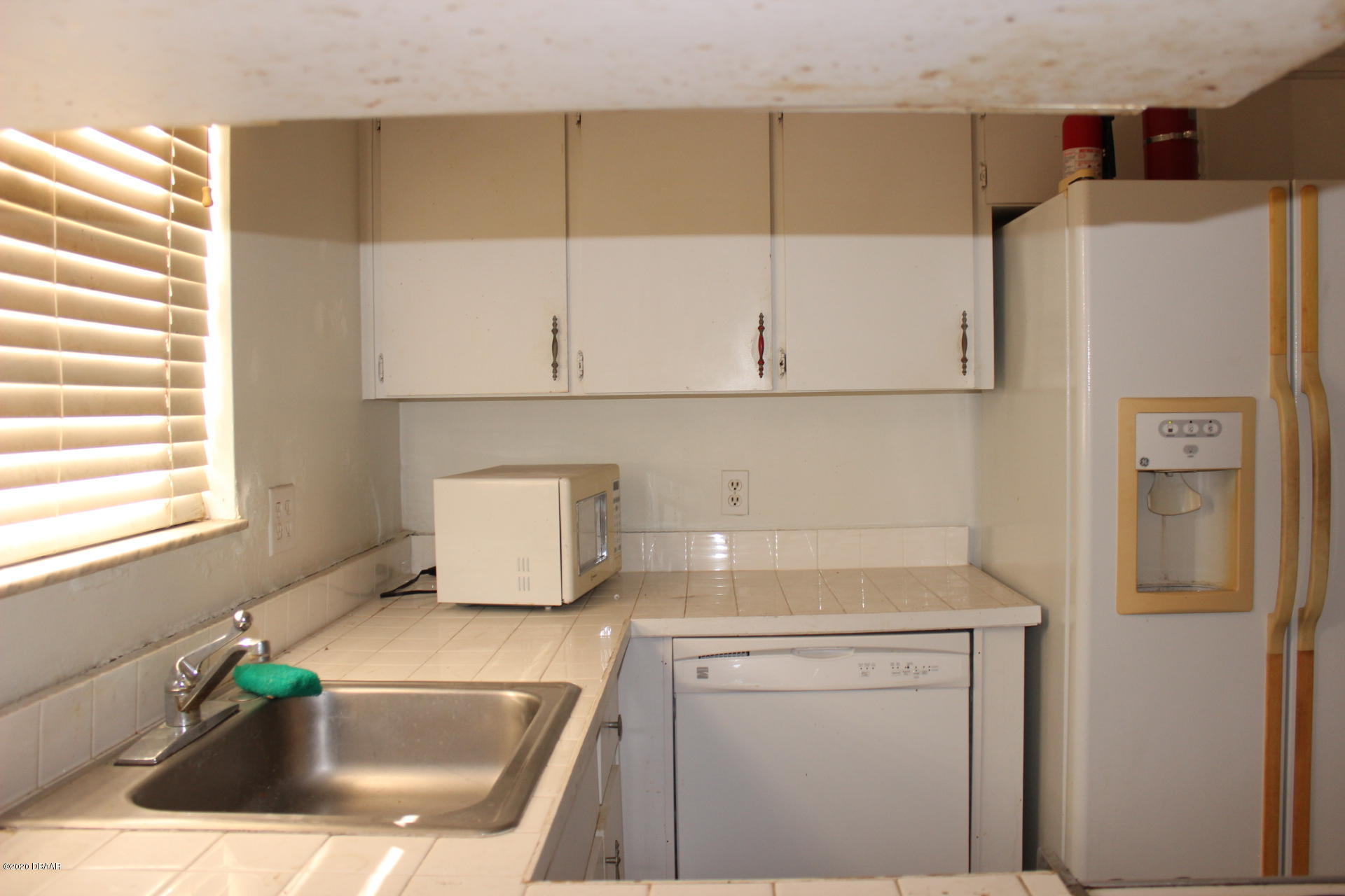 71 Cindy Lane Ponce Inlet, FL 32127 - Photo 9 of 25 Kitchen Sink
