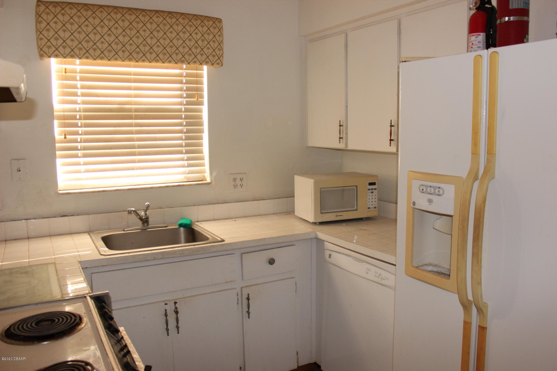 71 Cindy Lane Ponce Inlet, FL 32127 - Photo 10 of 25 Kitchen
