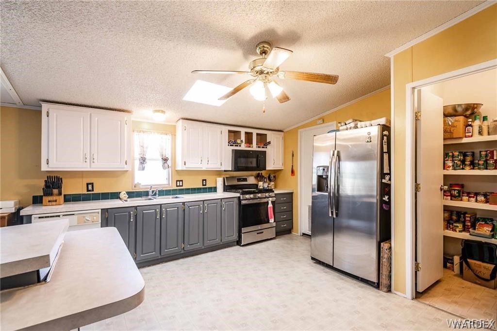 3732 Bibo Road Golden Valley, AZ 86413 - Photo 9 of 31