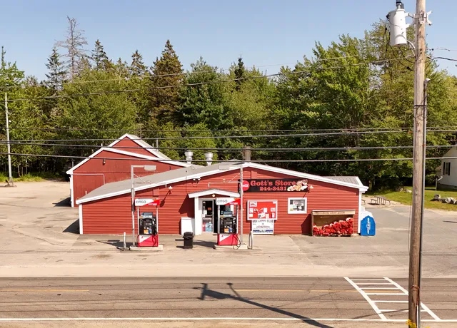 $400,000 | 113 Bass Harbor Road, Southwest Harbor, ME 04679