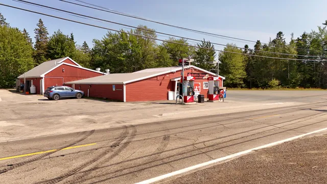 $400,000 | 113 Bass Harbor Road, Southwest Harbor, ME 04679