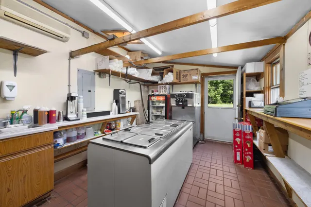 $400,000 | 113 Bass Harbor Road, Southwest Harbor, ME 04679