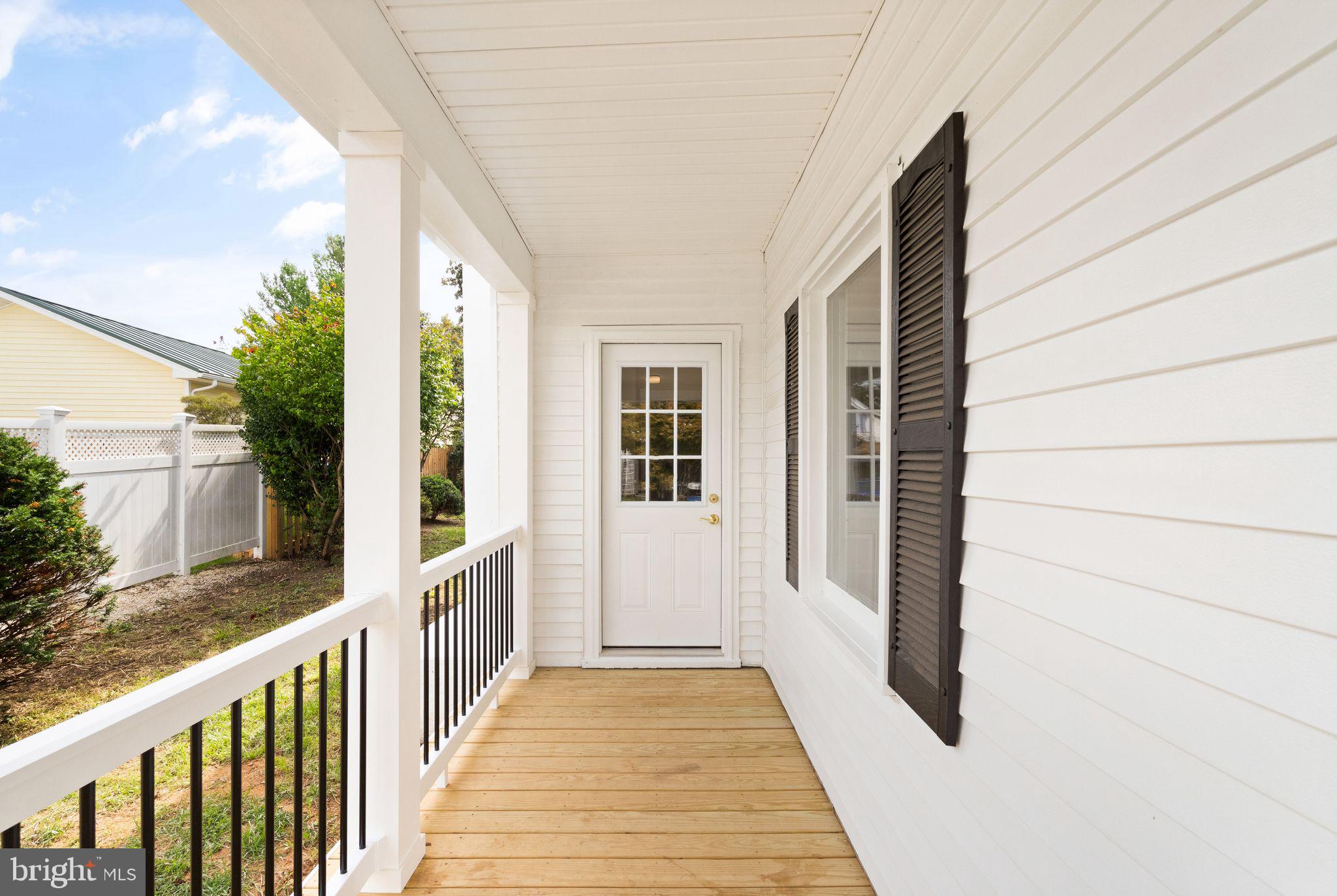 112 Rice Street Berryville, VA 22611 - Photo 8 of 63 Second Front Door