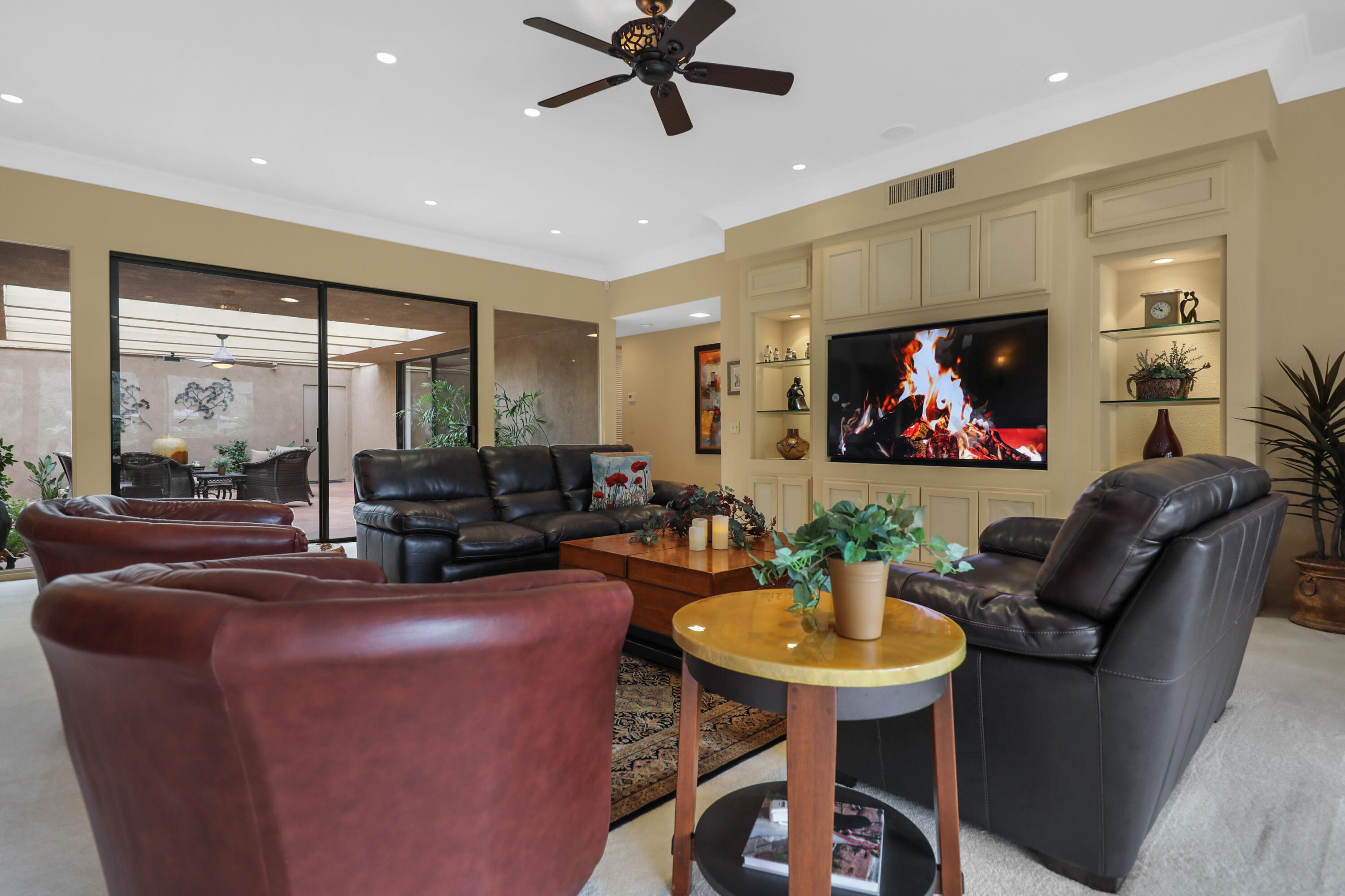 77775 Seminole Road Indian Wells, CA 92210 - Photo 16 of 49 Great Room