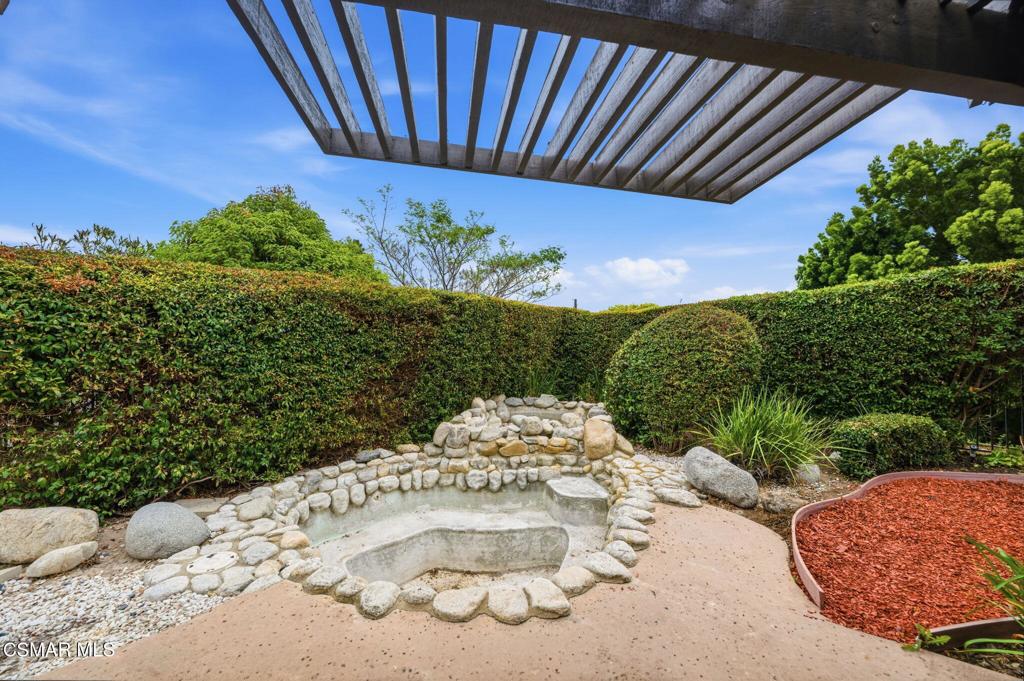 802 Congressional Road Simi Valley, CA 93065 - Photo 29 of 37