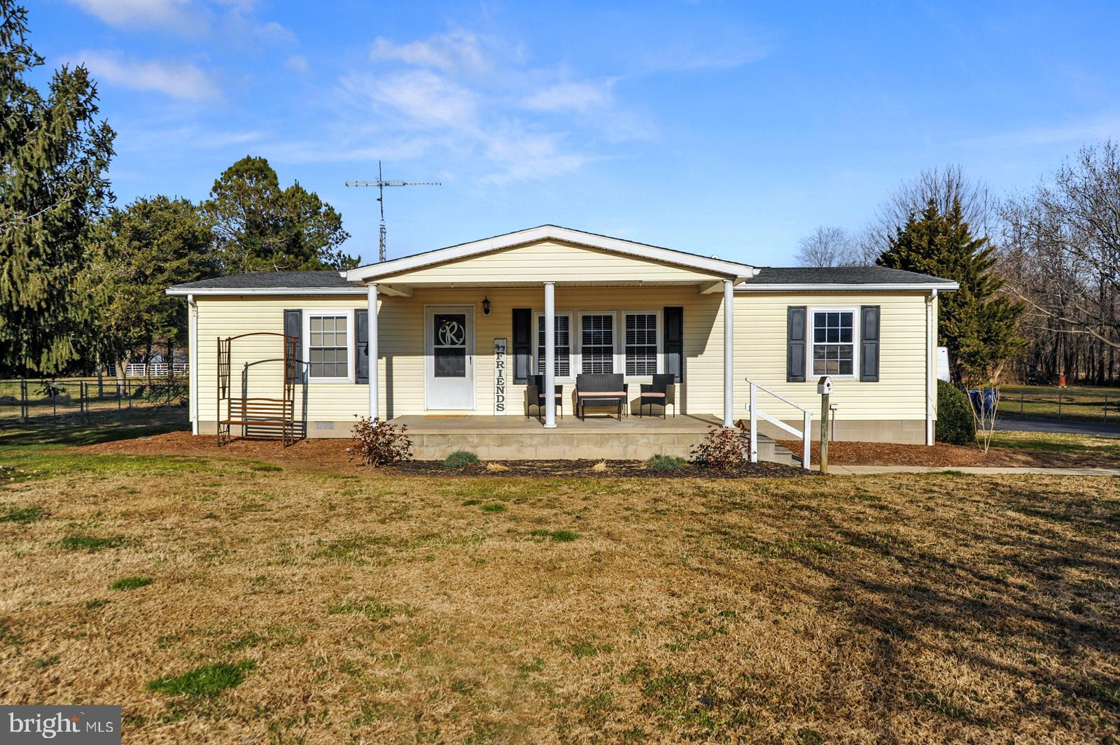 1053 Dinahs Corner Road Dover, DE 19904 - Photo 2 of 28 Gallery Image 2