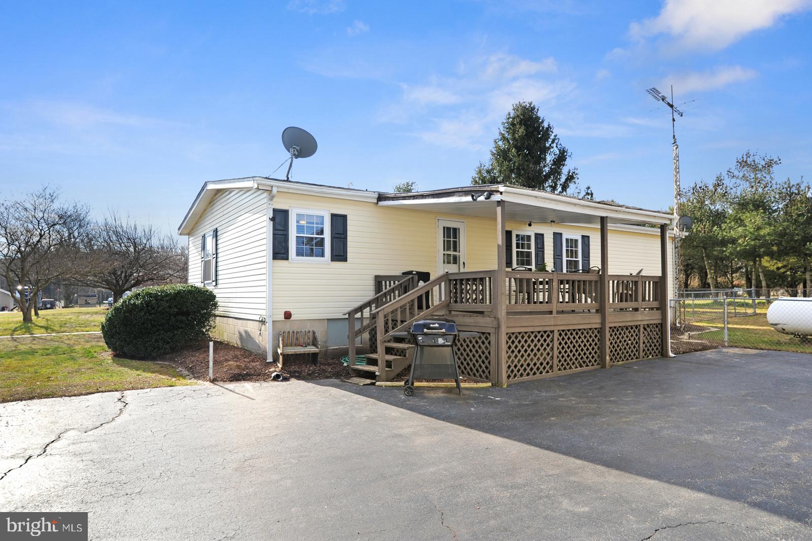 1053 Dinahs Corner Road Dover, DE 19904 - Photo 6 of 28 Gallery Image 6