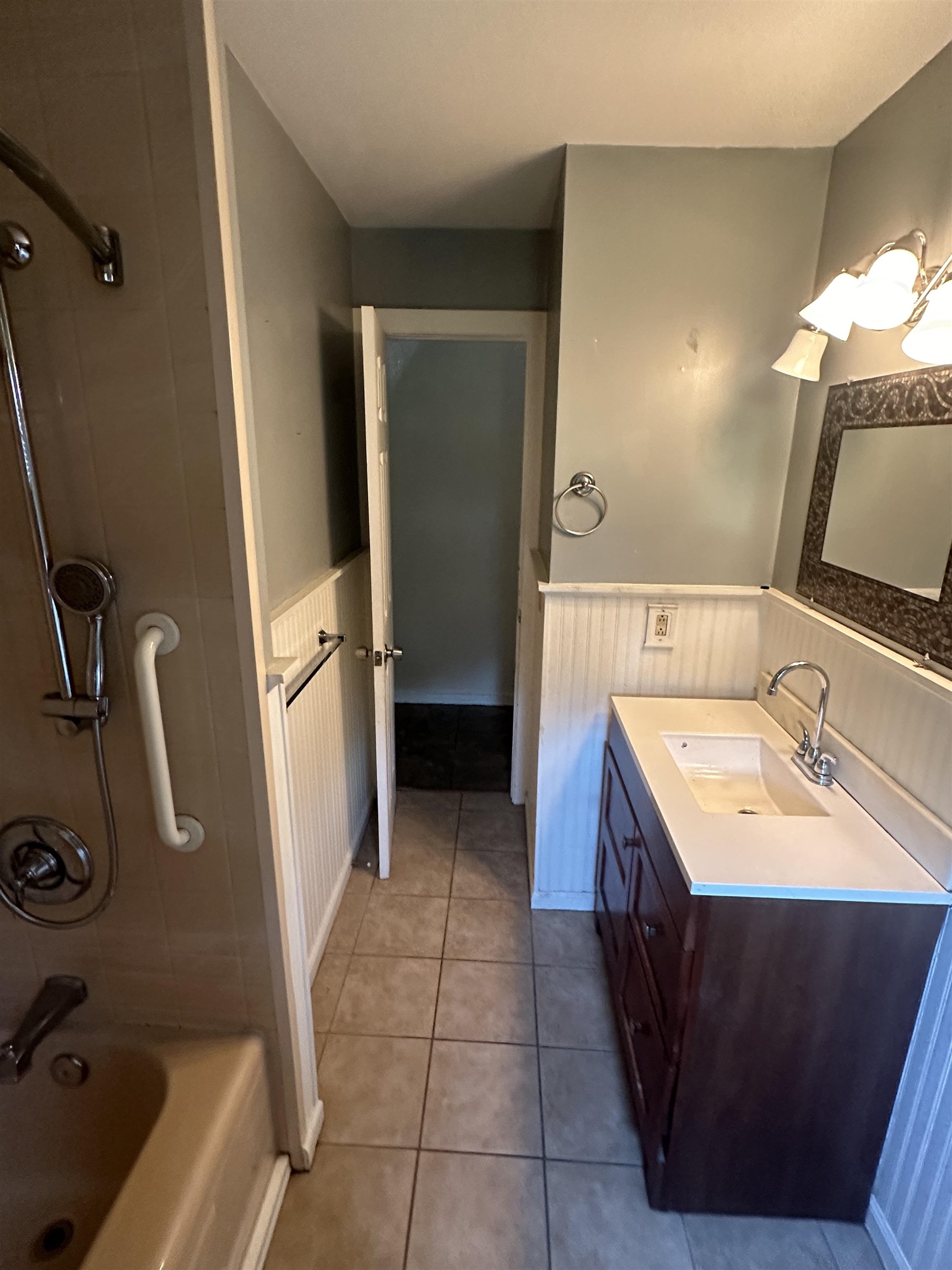 161 Adams Street Rutland, VT 05701 - Photo 7 of 14