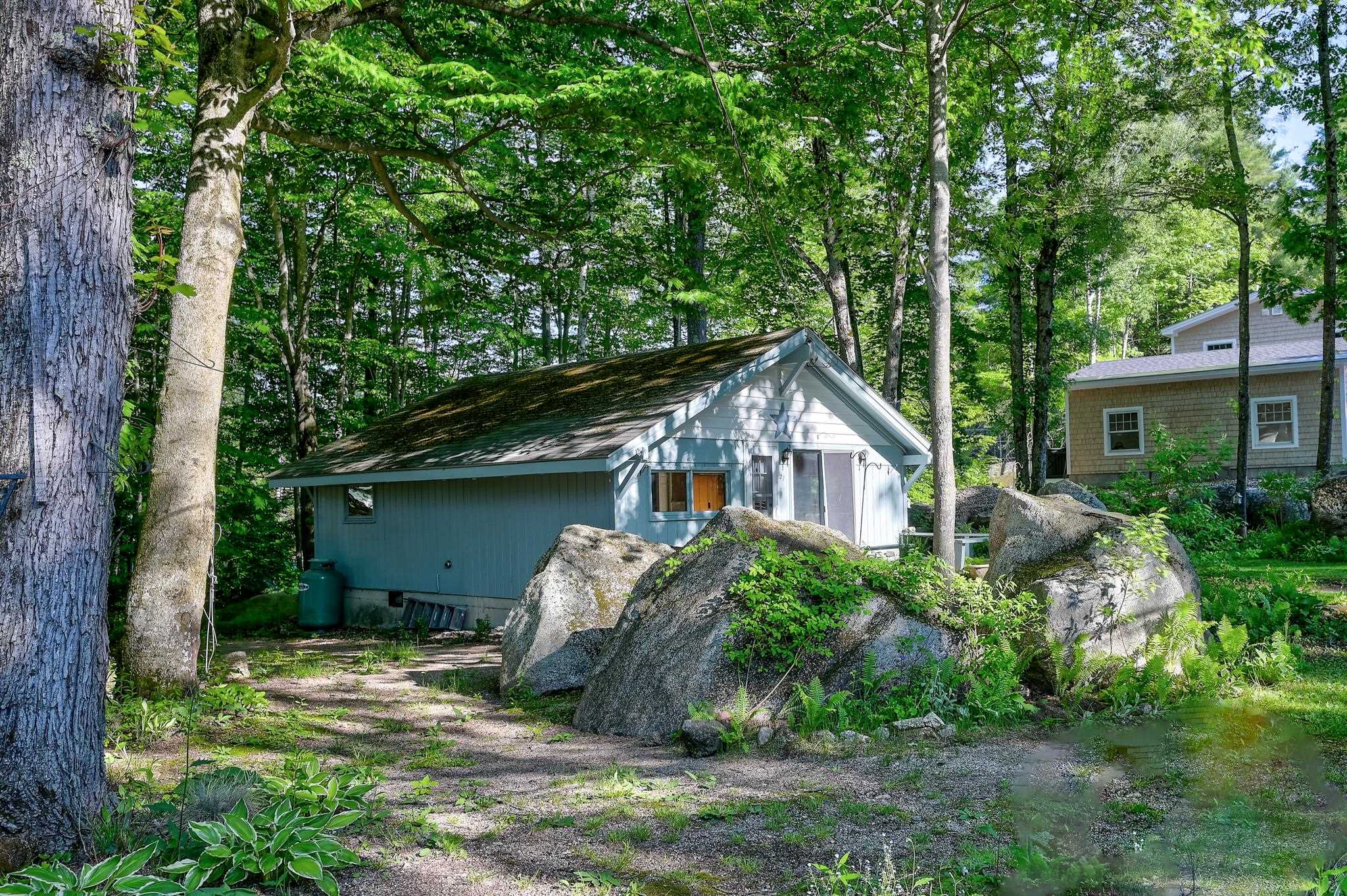 27 Ash Street Conway, NH 03860 - Photo 2 of 23