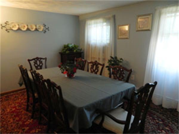 174 Fox Hill Road Burlington, MA 01803 - Photo 7 of 15 Gallery Image 7