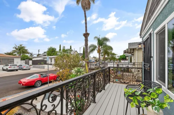 $949,000 | 4561 Bancroft Street, San Diego, CA 92116