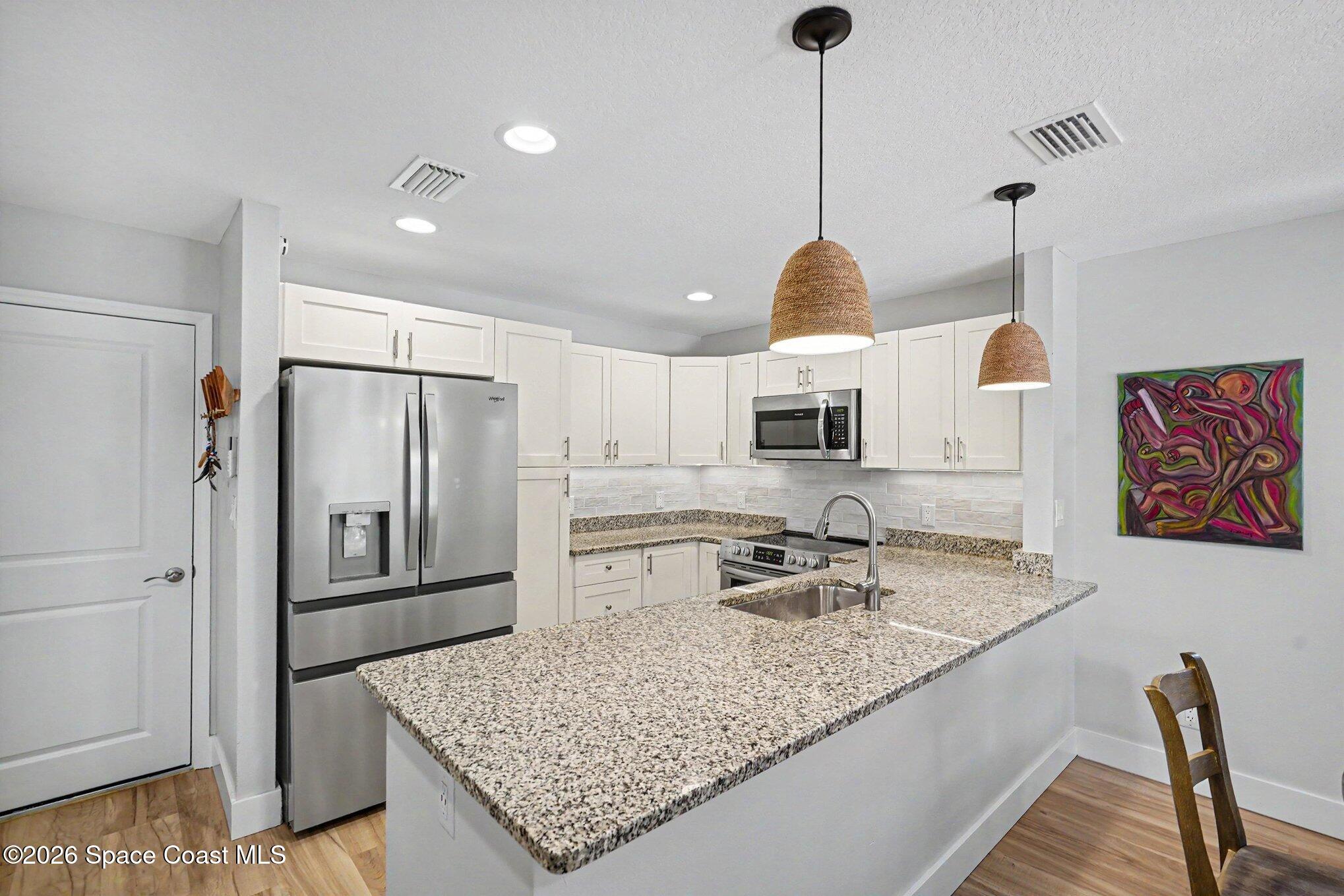 1802 Fletcher Street Melbourne, FL 32901 - Photo 14 of 26 013_mfm07359_270