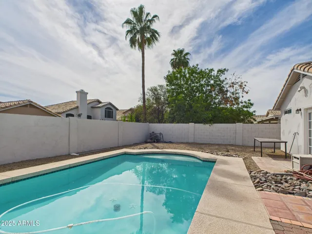 $2,175 | 7125 West La Senda Drive, Glendale, AZ 85310
