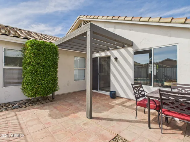 $2,175 | 7125 West La Senda Drive, Glendale, AZ 85310