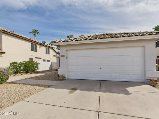 $2,175 | 7125 West La Senda Drive, Glendale, AZ 85310