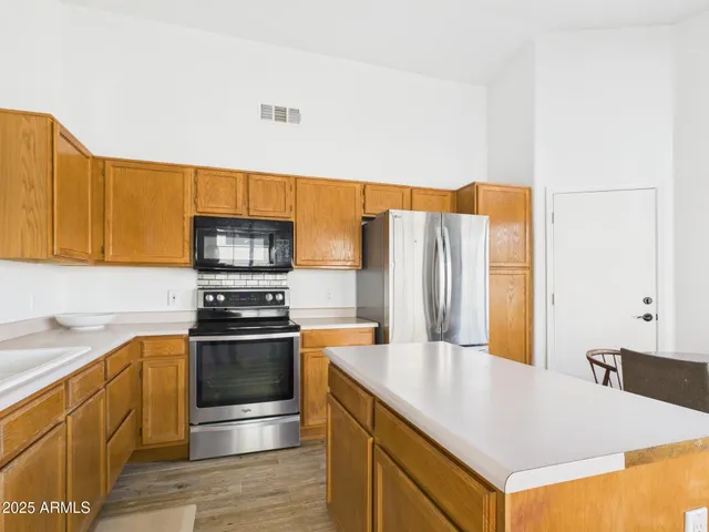 $2,175 | 7125 West La Senda Drive, Glendale, AZ 85310