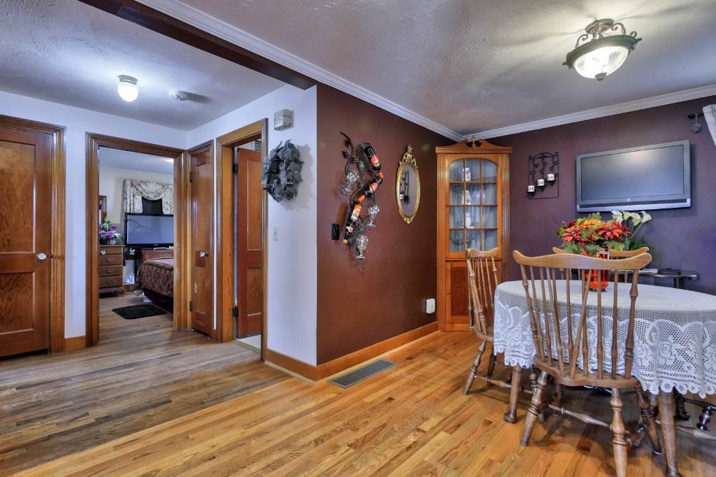 58 Fairview Avenue Nashua, NH 03060 - Photo 13 of 29