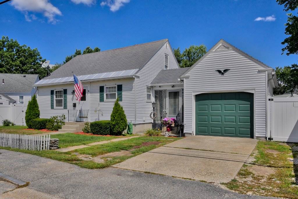 58 Fairview Avenue Nashua, NH 03060 - Photo 3 of 29